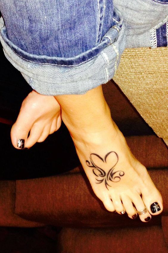 Tattoos for ladies within the foot [Creative and original designs]