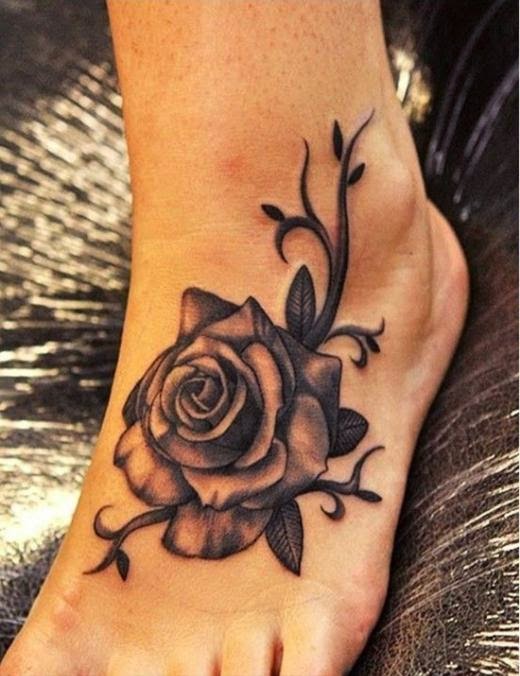 Tattoos for ladies within the foot [Creative and original designs]