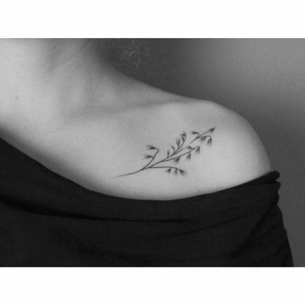 Small and delicate shoulder tattoos for girls