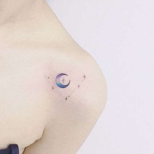 Small and delicate shoulder tattoos for girls