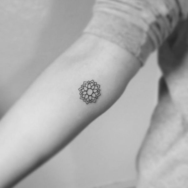 110 Mandalas Tattoos for girls