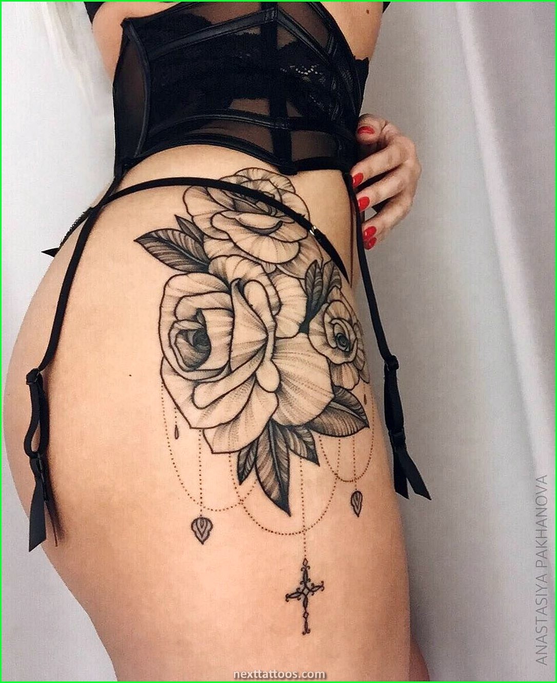 Female Hip Tattoos Ideas - y Designs For Small Female Hips