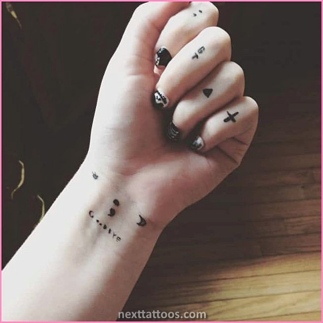 Small Female Tattoos Pictures - y Small Female Chest Tattoos
