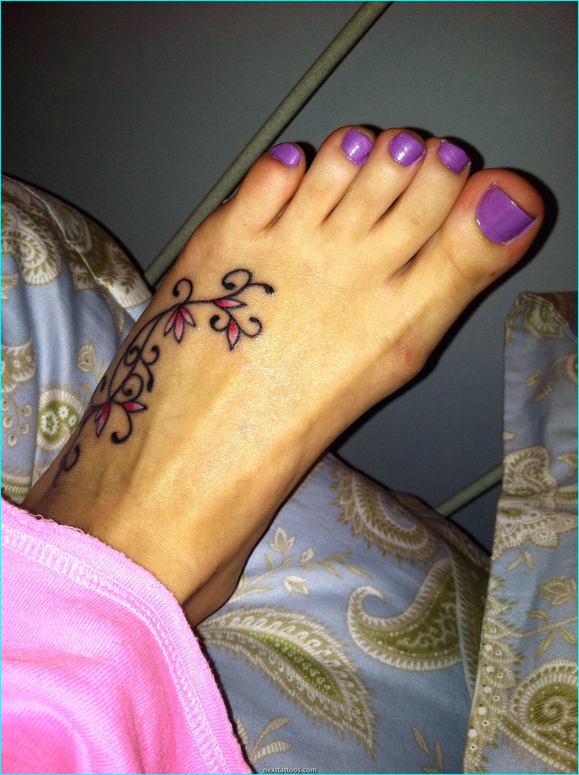 Female Foot Tattoos Designs and Ideas