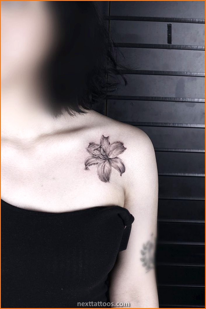 Classy Shoulder Tattoos Female