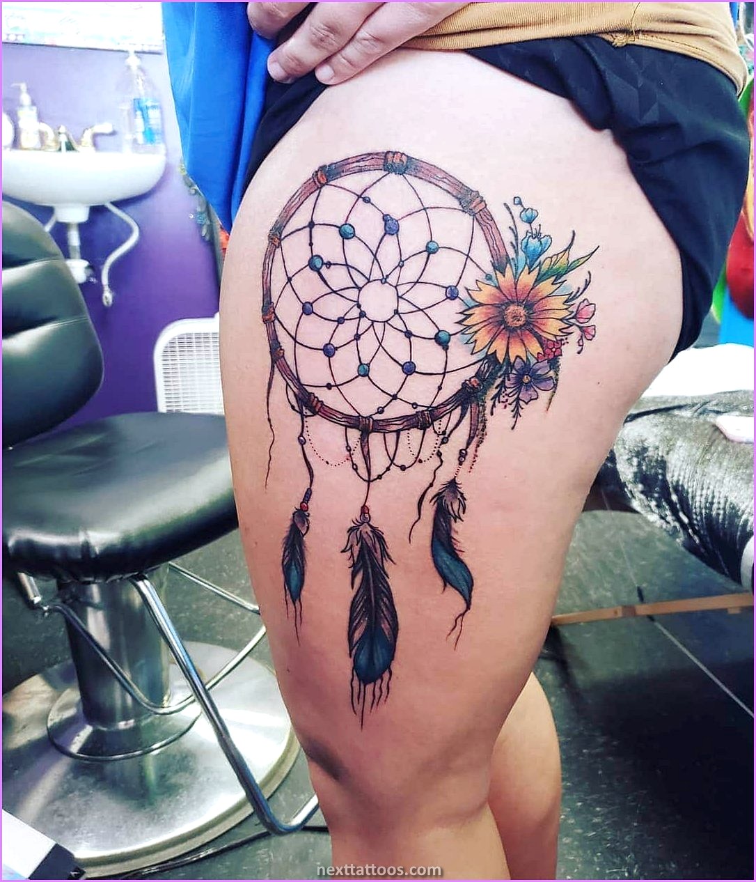 Dream Catcher Tattoos - Show Off Your Feminine Side With a Dream Catcher Tattoo on Your Thigh