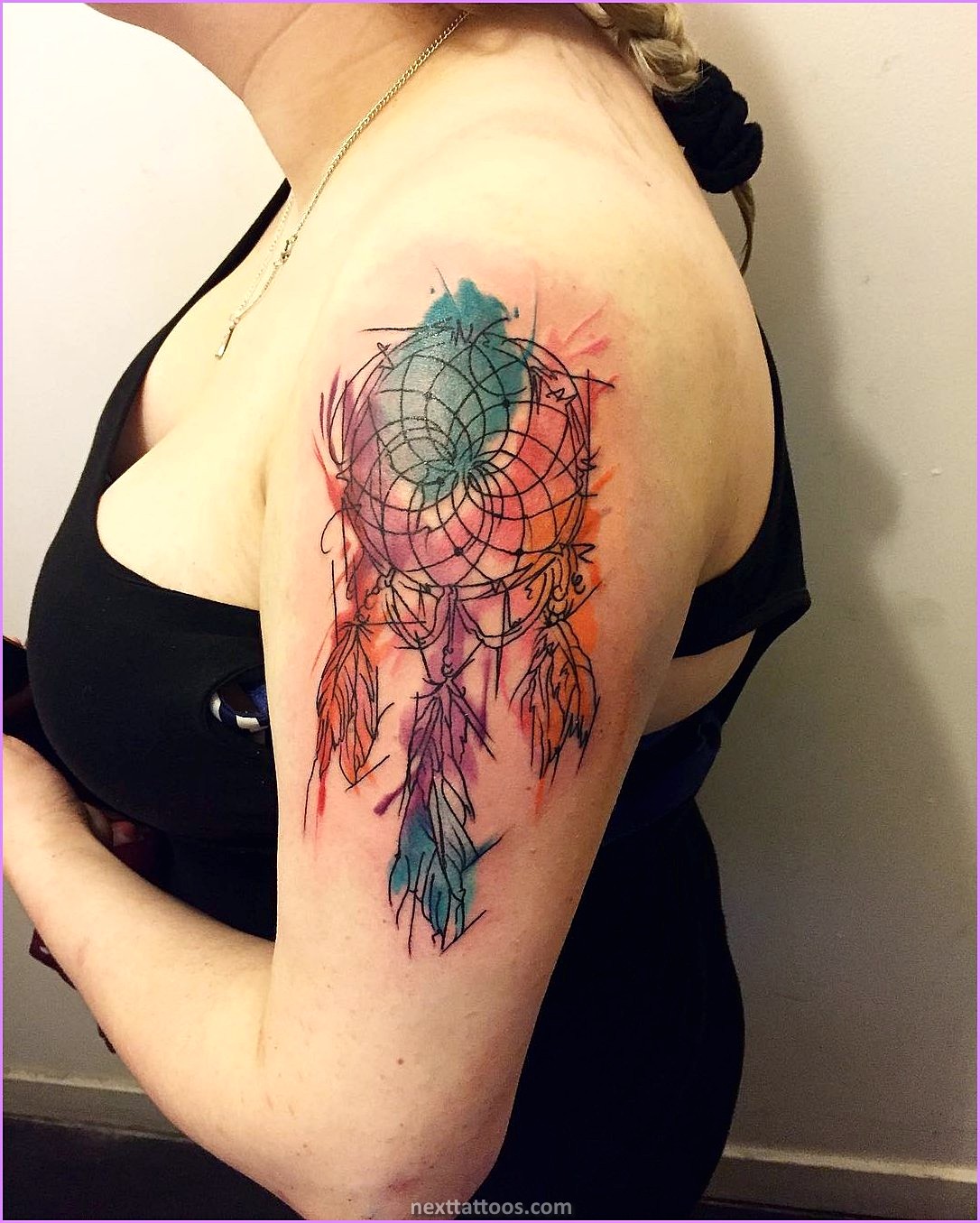 Dream Catcher Tattoos - Show Off Your Feminine Side With a Dream Catcher Tattoo on Your Thigh